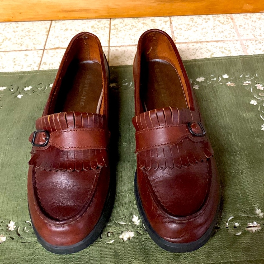 Whiskey Brown Stanford Dress buckle strap loafers size 10M